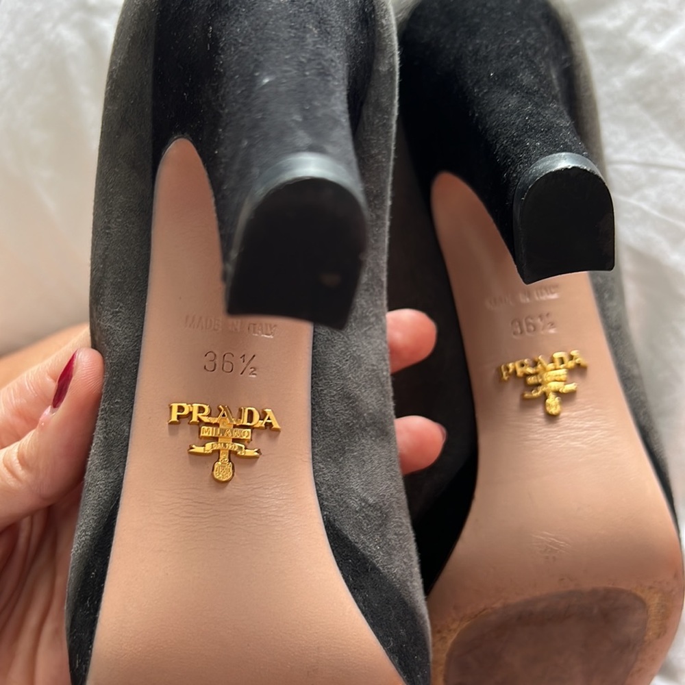 Prada platform pumps vintage heels